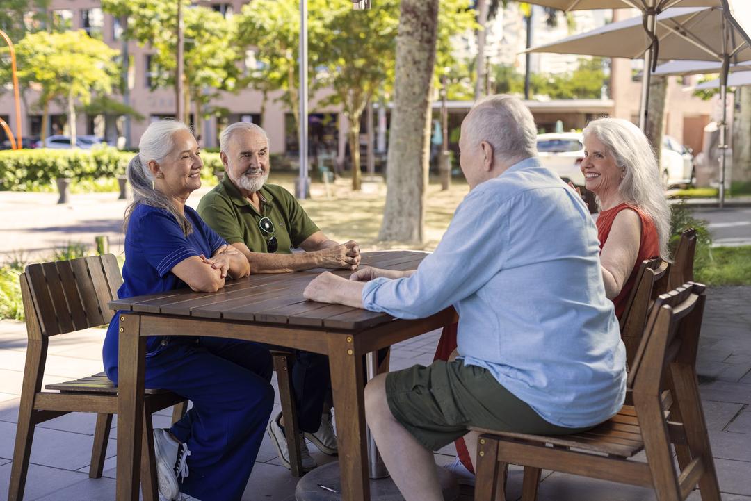 Residencial para idosos: como funciona, quanto custa e quem pode morar